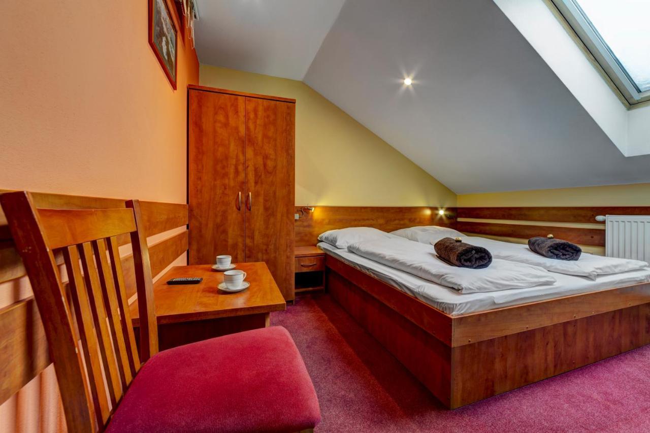 Žiar Apartmanovy Dom Slniecko מראה חיצוני תמונה