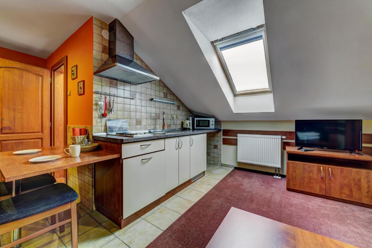 Žiar Apartmanovy Dom Slniecko מראה חיצוני תמונה