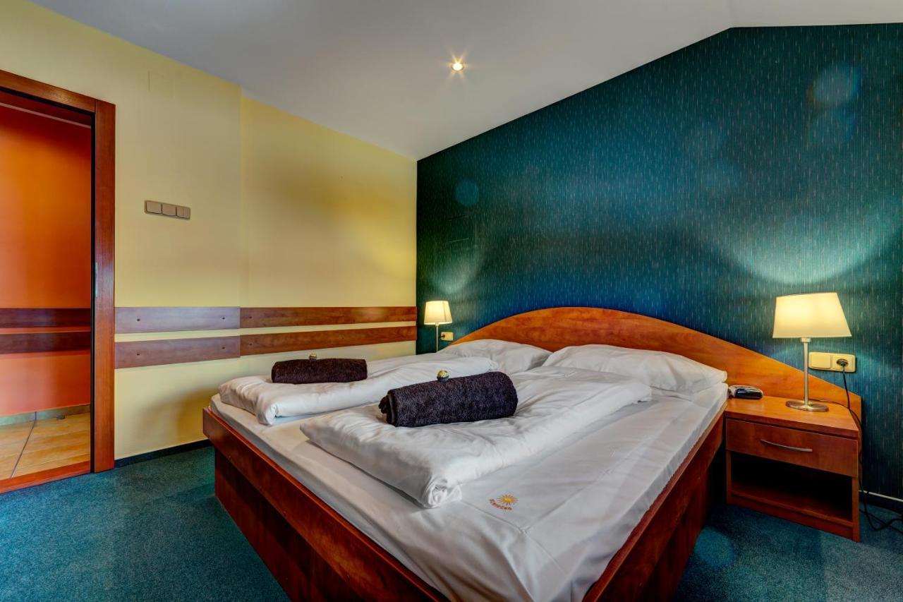Žiar Apartmanovy Dom Slniecko מראה חיצוני תמונה