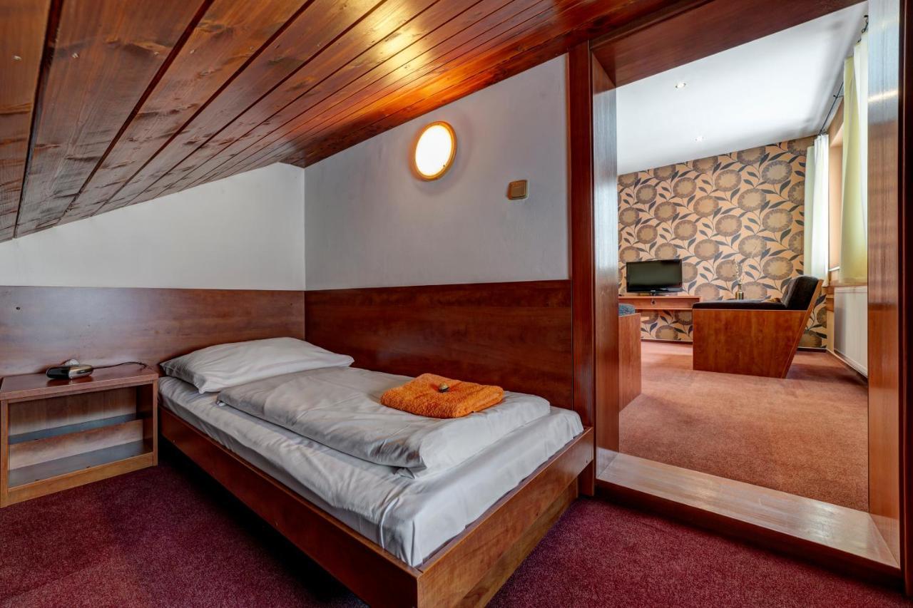 Žiar Apartmanovy Dom Slniecko מראה חיצוני תמונה