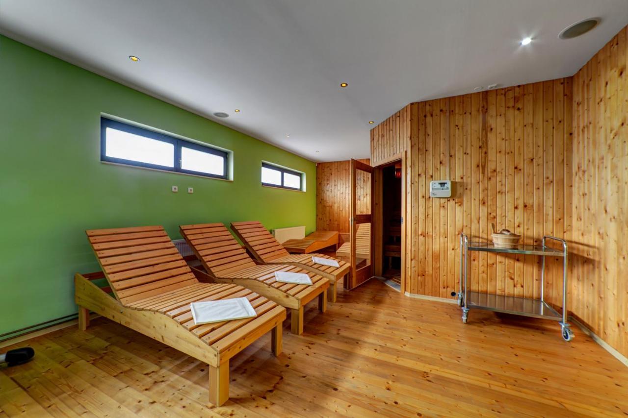Žiar Apartmanovy Dom Slniecko מראה חיצוני תמונה