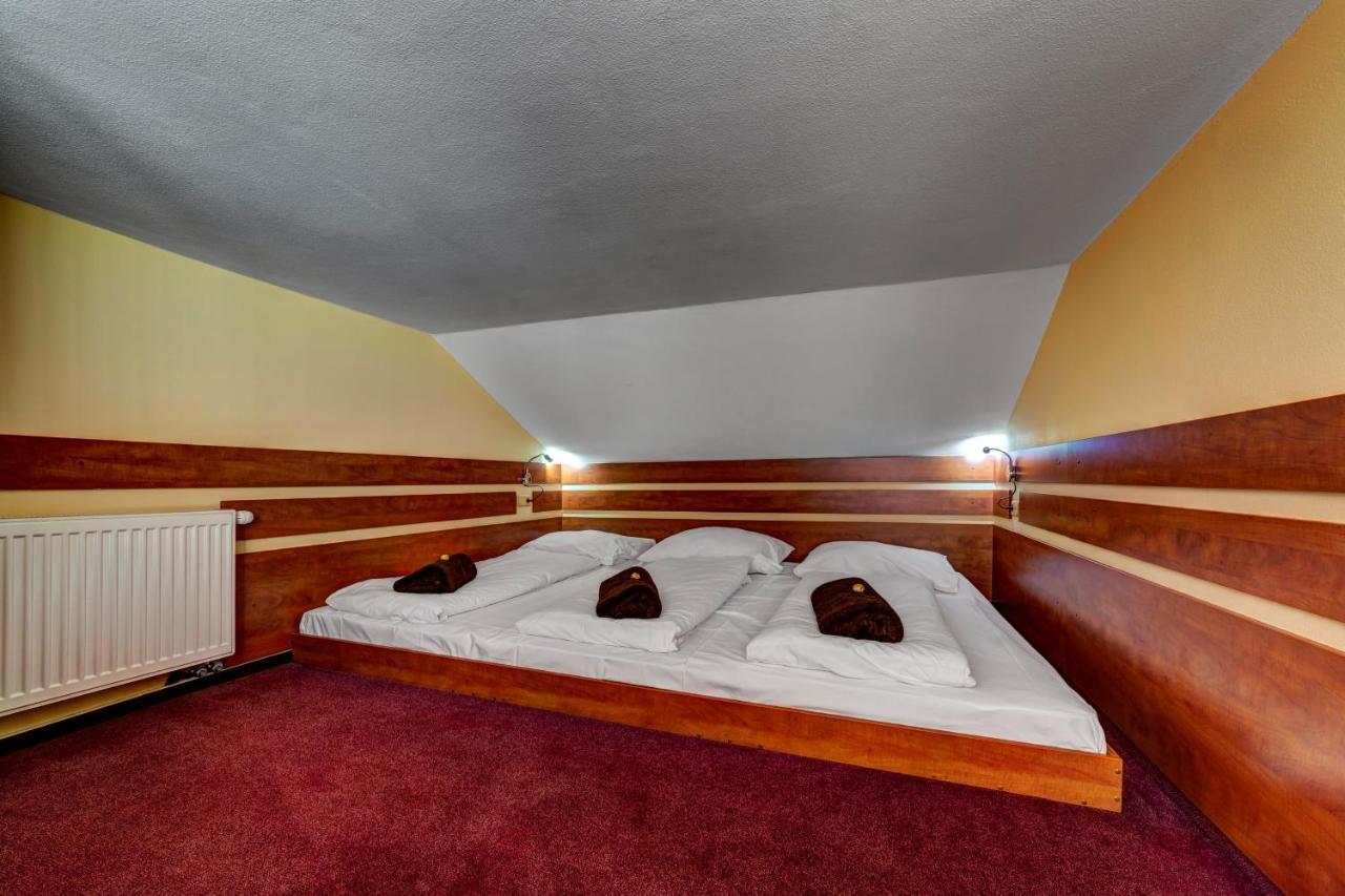 Žiar Apartmanovy Dom Slniecko מראה חיצוני תמונה