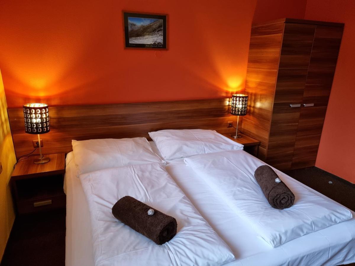 Žiar Apartmanovy Dom Slniecko מראה חיצוני תמונה