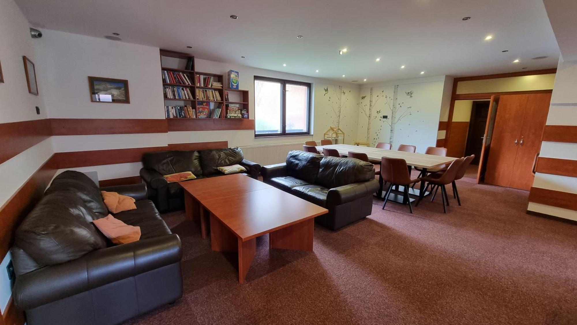 Žiar Apartmanovy Dom Slniecko מראה חיצוני תמונה